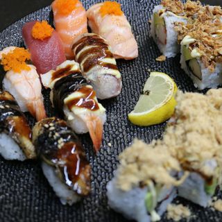 Sushi menu one (16uds)