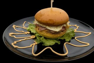 Телешки бургер