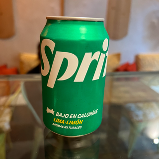 Sprite lata 330ml.