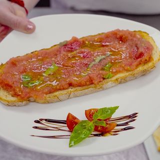 Bruschetta al Pomodoro