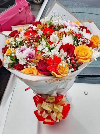 Mixed Water Bouquet