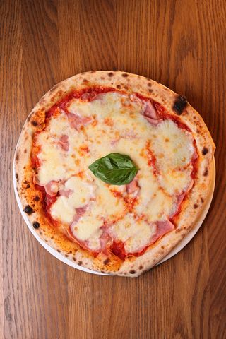 Pizza Prosciutto Ø 32cm