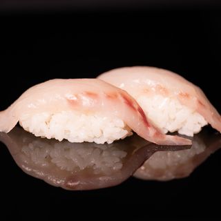 Nigiri Branzino Crudo- 2 pezzi