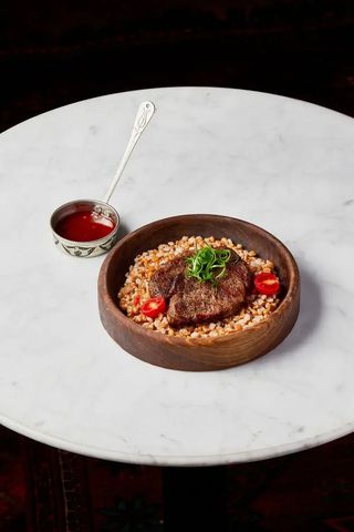 Конина в перечном соусе