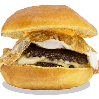 Mbappé (Salsa Cheddar,Beicon,Mahonesa Trufada, Queso Cheddar, Huevo Frito)