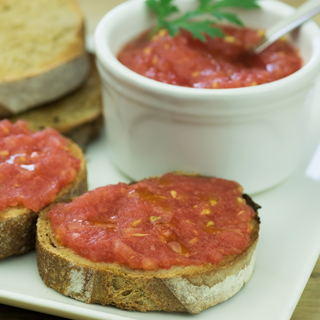 Tomate y Ajillo