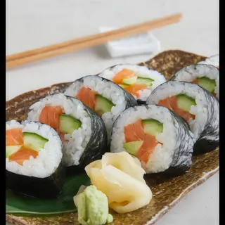 Futomaki Salmón (6 Pzs.)
