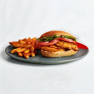 Burger double poitrine de poulet- Double Peri Burger