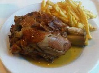 Codillo Guisado Con Patatinas