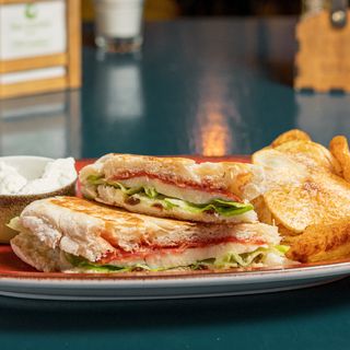 Чабата панини с пипероне и Скаморца (350г)