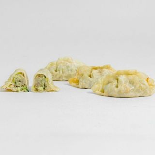 Gyoza De Pollo (4 Uds.)