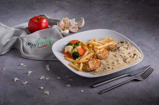 Piletina u sosu od šampinjona