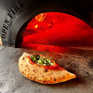 Римська Кальцоне