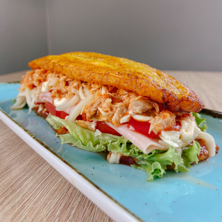 Patacon Frango Desfiado