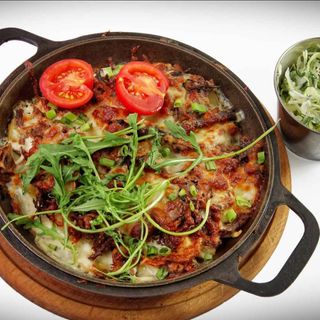 Пательня зі свининою (450г)