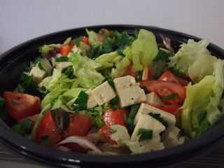 Salata cu branza tofu de post