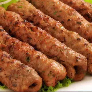 sekh kebab con salsa