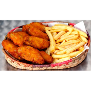 Asas de Frango Panadas com Fritas 