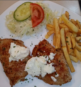 Punjena bijela vješalica mala porcija