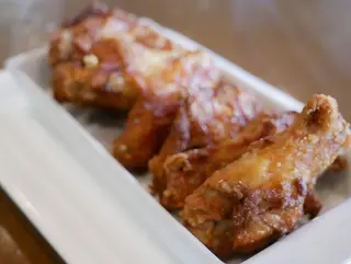 ALITAS DE POLLO FRITAS