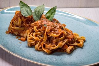 SPAGHETTI AMATRICIANA