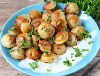 Жареные пельмени