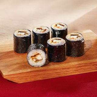 Маки с угрем