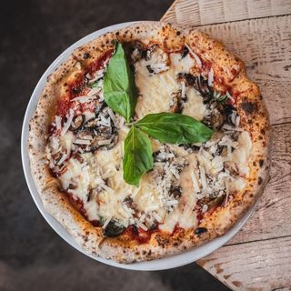 Parmigiana Pizza (30cm)
