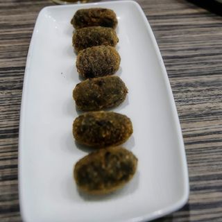 Ración De Croquetas De Txipiron