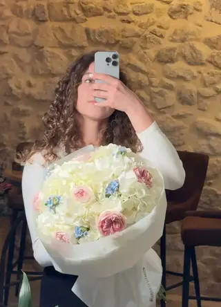 Ramo Hortensias Y Rosas