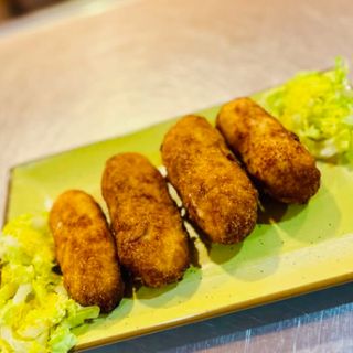 Croquetas con jamón y queso caseras (2 uds.)