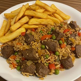 Half Beef Pilau & Half Chips