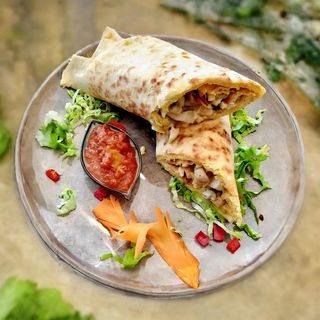 Quesadilla sa piletinom i povrćem