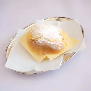Pão de Deus com Queijo