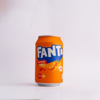 Fanta Naranja lata 330ml.