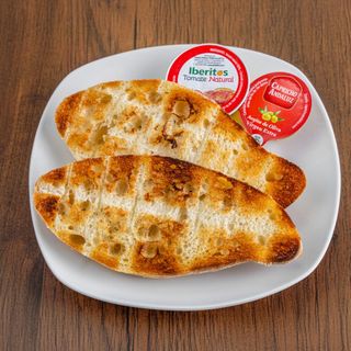 Tosta de AOVE  Y Tomate Triturado