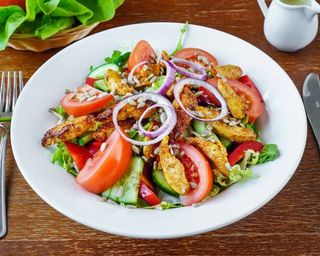 Sałata z Grillowanym Kurczakiem