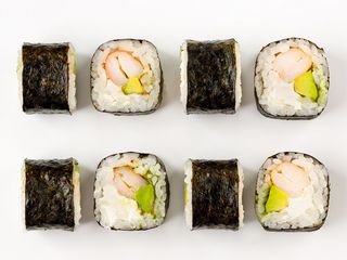 Макі  креветка-авокадо (150g)