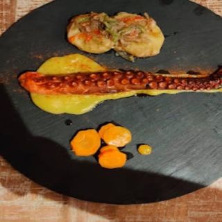 Pulpo A La Brasa