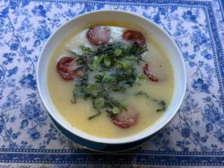 Caldo Verde com Chouriço