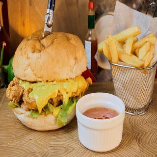 Kraljevska Pileći Burger