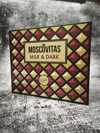Caja Moscovitas Chocolate Negro y con Leche Grande 