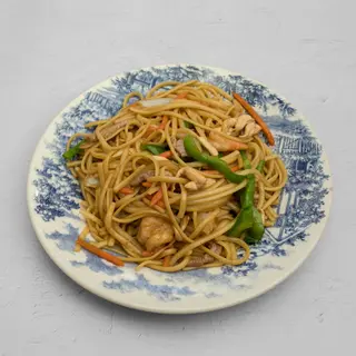 Tallarines Con Tres Delicias