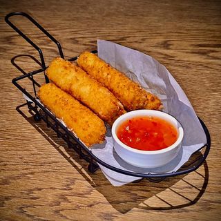 ყველის ჩხირები