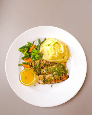 Pan Seared Lemon & Garlic Fish
