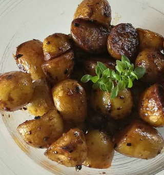 Patatas Baby Asadas Con Limón Y Alioli