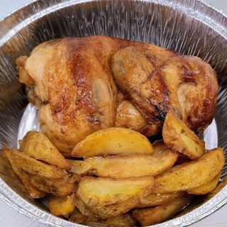 1/2 pollo asado con papas