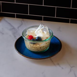 Papas de aveia com canela e maçã