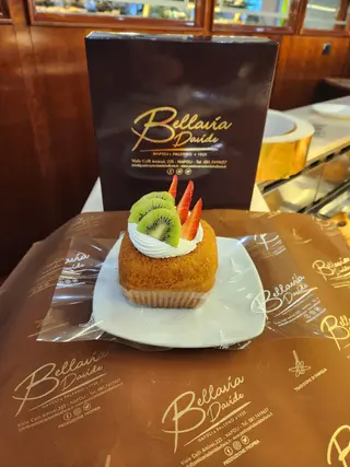 Babà con panna