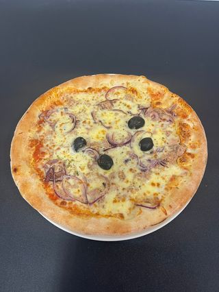 Pizza Tonno Ø 32cm